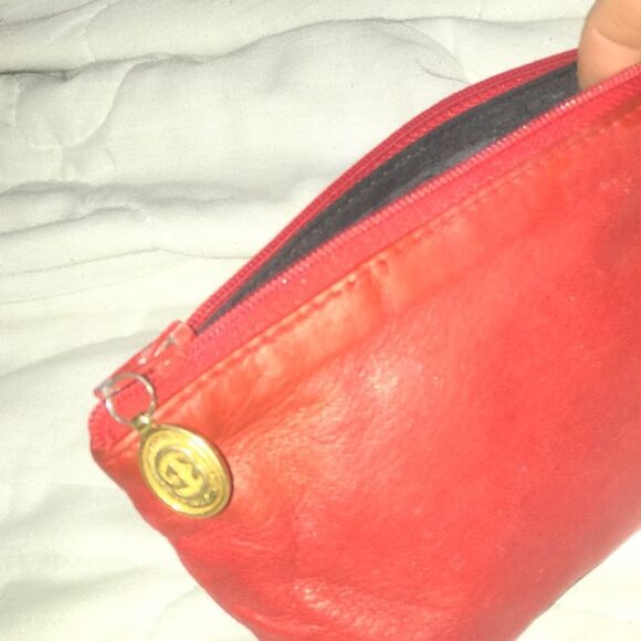 Gucci small leather clutch   - Picture 7 of 9